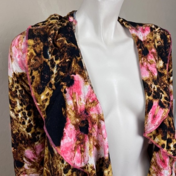 Gramercy 22 Mixed Print Open Ruffle‎ Trim Cardigan - Picture 6 of 6
